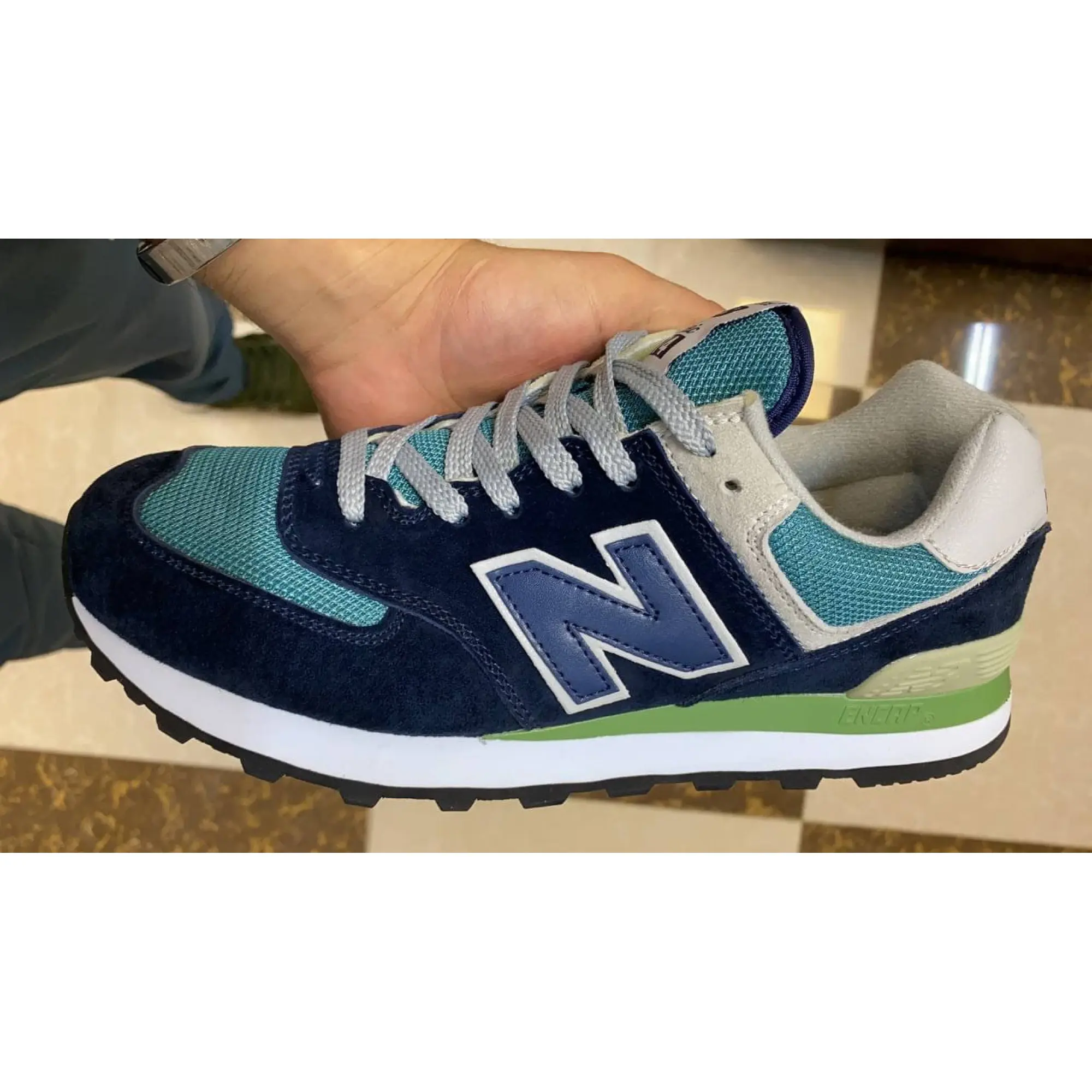New Balance 574